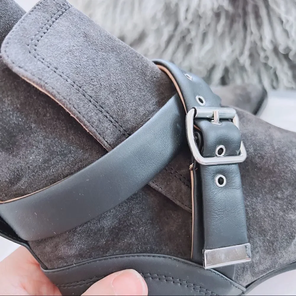Chloe Rylee Suede boots
